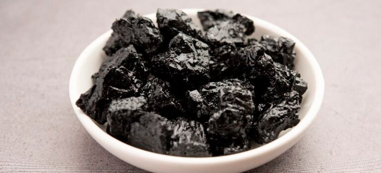 Read more about the article What’s The Purest Form of Shilajit that’s Found in the Himalayas?